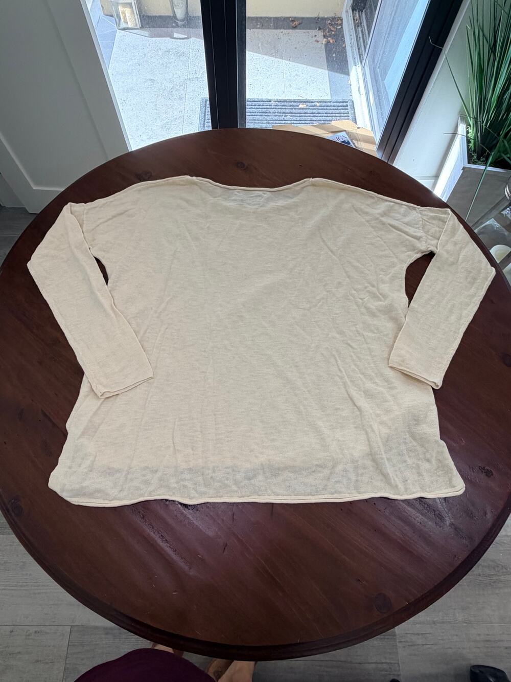 Vince Cream Lightweight Sweater with split sides - Size XS